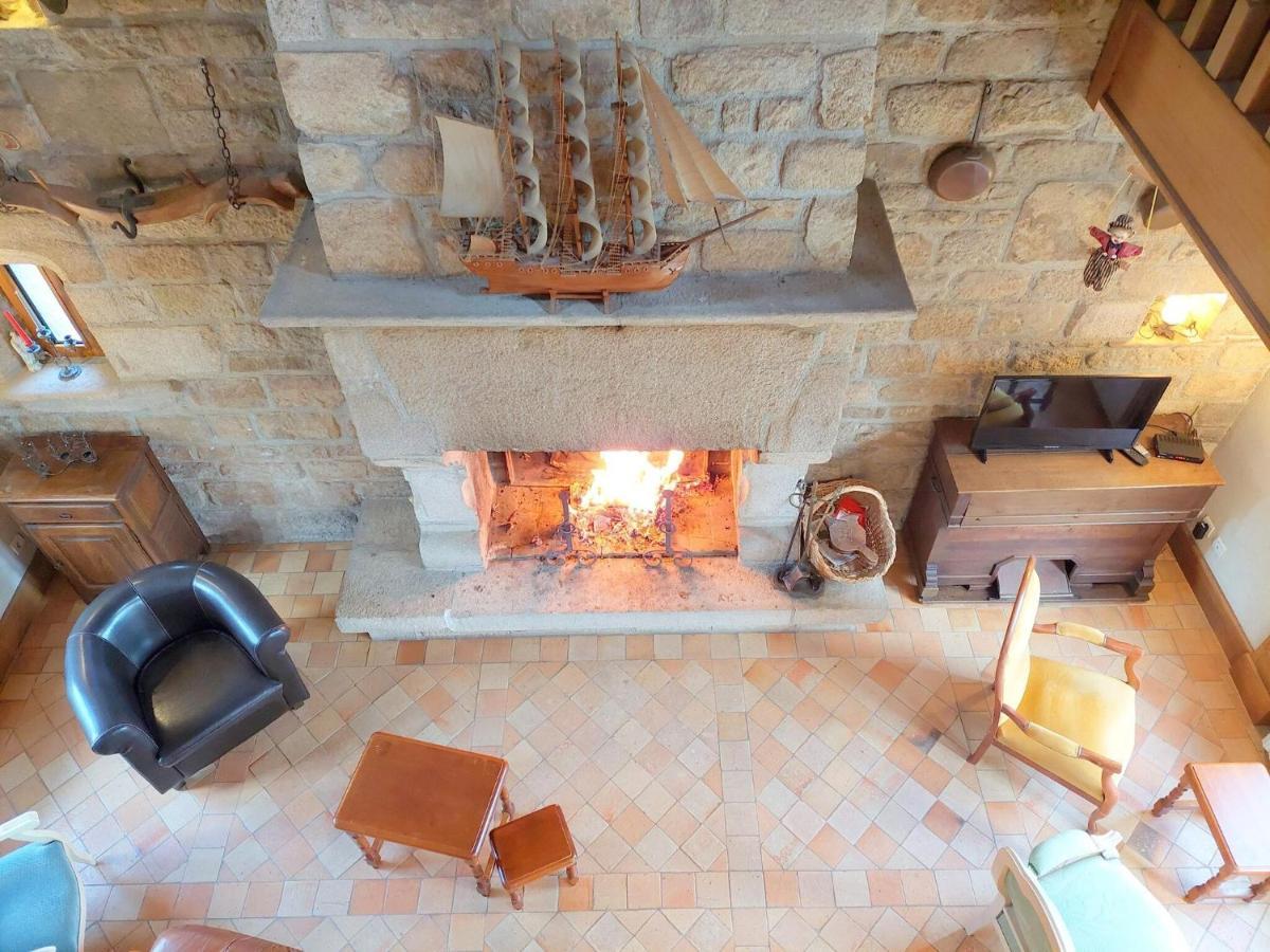 הוילה Saint-Pol-de-Léon Breton Granite Stone House With Fantastic Sea Views מראה חיצוני תמונה