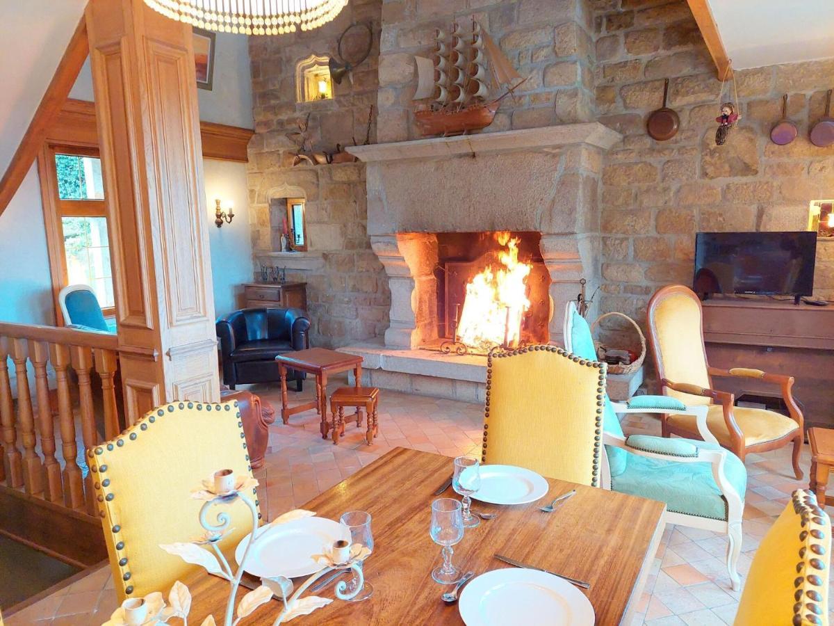 הוילה Saint-Pol-de-Léon Breton Granite Stone House With Fantastic Sea Views מראה חיצוני תמונה