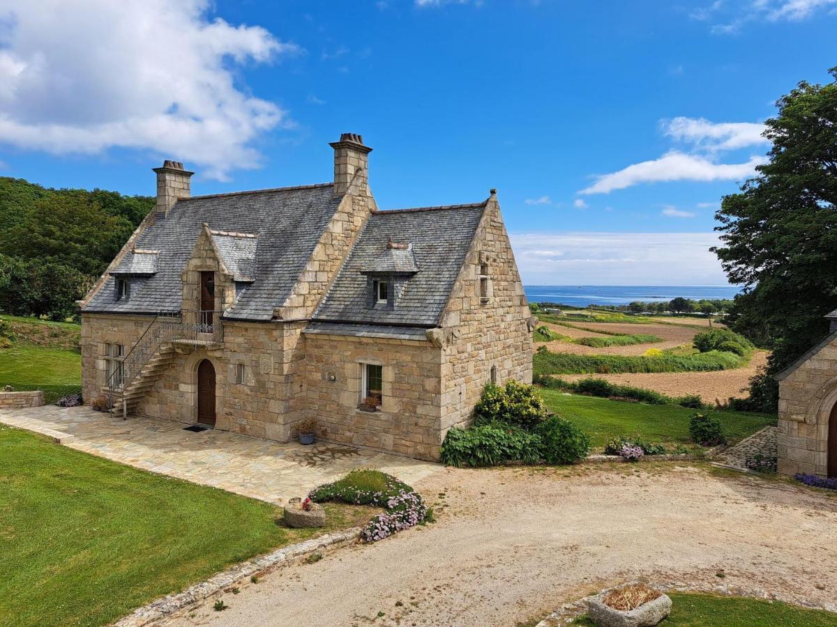 הוילה Saint-Pol-de-Léon Breton Granite Stone House With Fantastic Sea Views מראה חיצוני תמונה